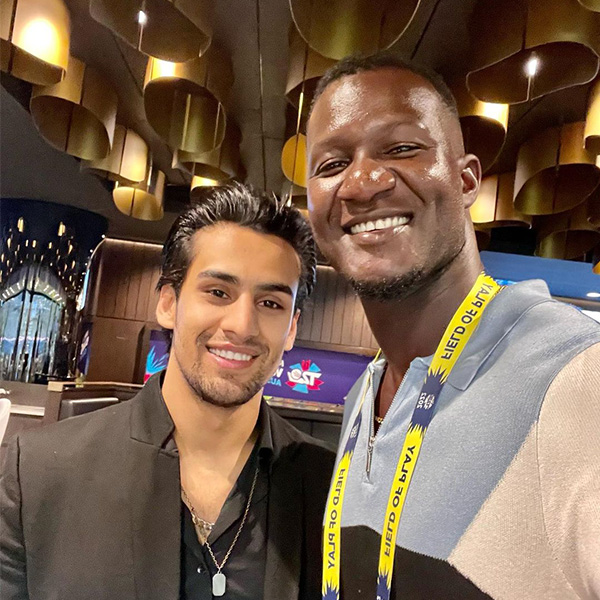 Momin Saqib & Darren Sammy